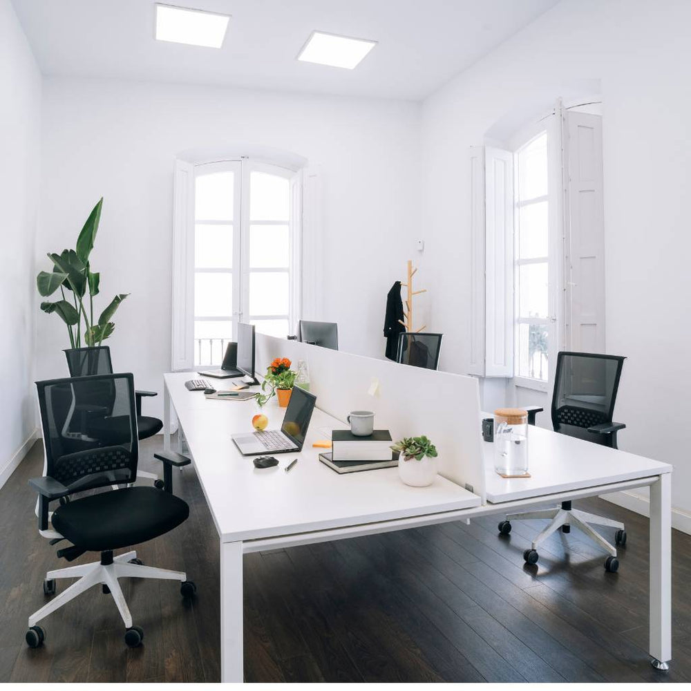 Hot Desking Hygiene: A Simple, Safe Routine for Today’s Hybrid Office - CleanSmart Canada